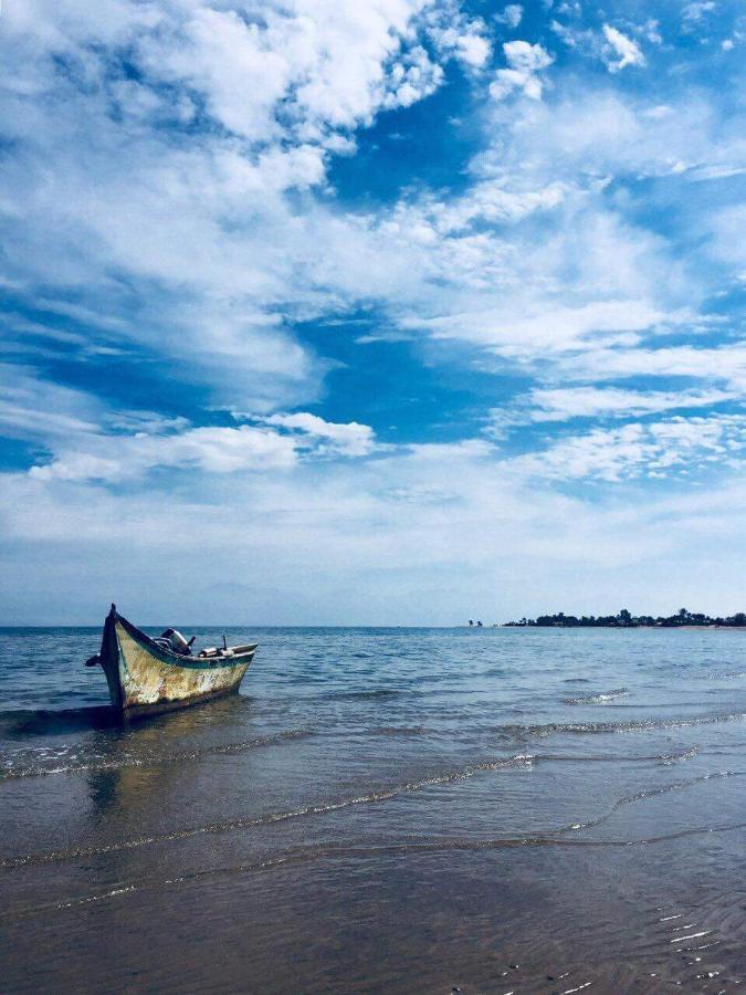Sebaii Camp السباعى كامب شاطئ الترابين بجوار ويت بالس Hostel Nuweiba Ngoại thất bức ảnh