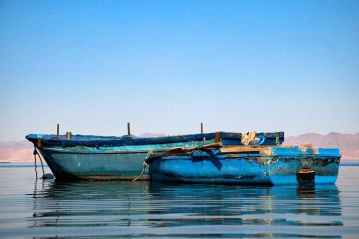 Sebaii Camp السباعى كامب شاطئ الترابين بجوار ويت بالس Hostel Nuweiba Ngoại thất bức ảnh